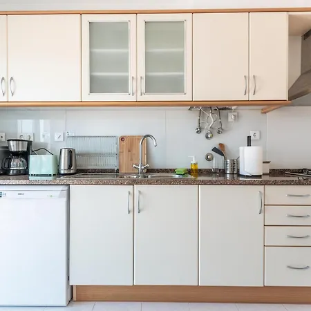 Ericeira Beach Apartment * エリセイラ