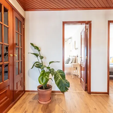 Ericeira Beach Apartment エリセイラ