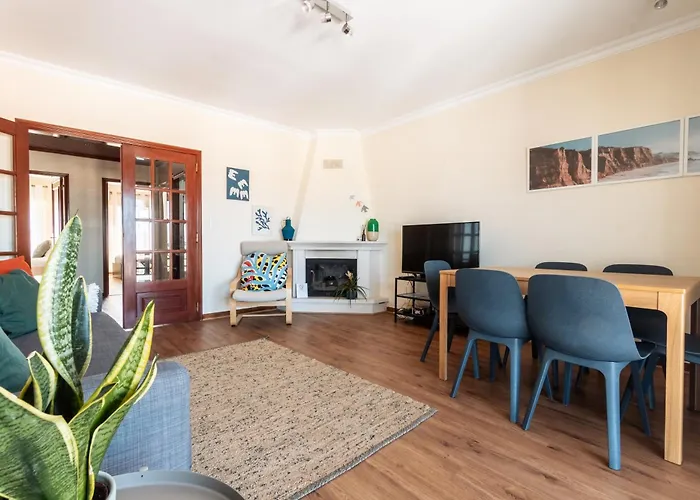 Ericeira Beach Apartment Διαμέρισμα Ericeira