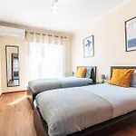 Ericeira Beach Apartment Apartment *