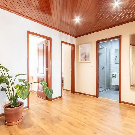 Апартаменты Ericeira Beach Apartment