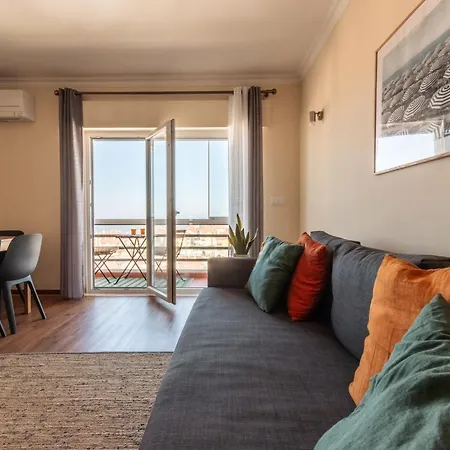Ericeira Beach Apartment Эрисейра